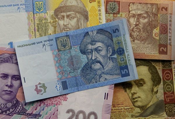 Експерт порадив українцям, як краще зберігати гроші. Керуючий партнер інвестиційної компанії Capital Times радить українцям зберігати готівку.