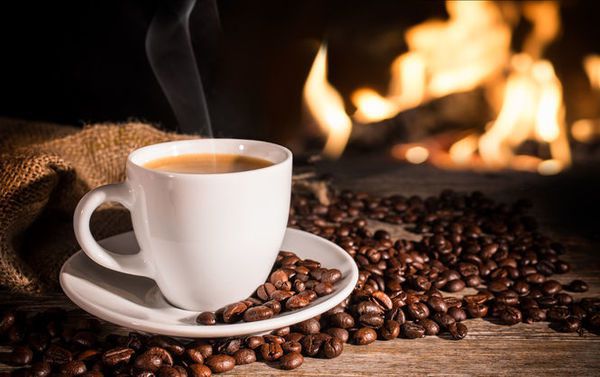 Максимально допустима доза кави на день. Кофеїн часто називають найбільш поширеним джерелом енергії.