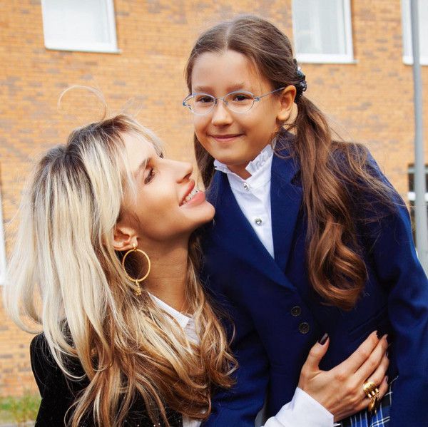 Світлана Лобода показала дорослу доньку-школярку. Світлана Лобода опублікувала шкільне фото своєї старшої дочки Єви.