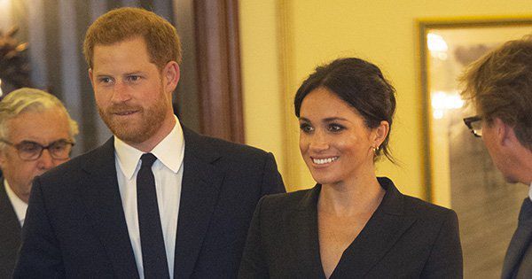 Меган Маркл і принц Гаррі відвідали благодійний захід Well Child Awards. Герцоги  зустрілися з важкохворими дітьми.