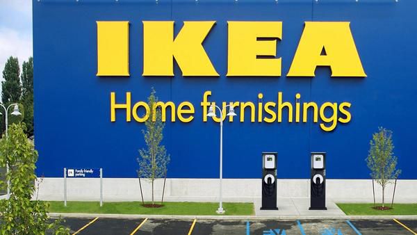Офіційно: IKEA виходить на український ринок. Президент Петро Порошенко заявив, що шведський концерн IKEA виходить на український ринок.