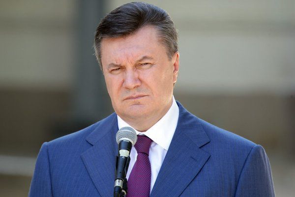 Суд над Януковичем у справі про держзраду продовжився. В судовому засіданні по справі екс-президента В. Януковича сьогодні виступить сторона захисту.