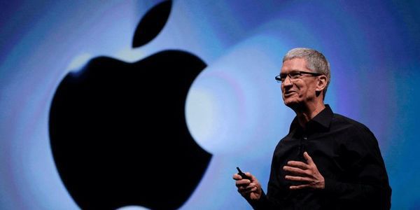 Акції Apple впали після презентації нових iPhone. Компанія Apple прибрала з продажу iPhone SE, iPhone 6s, а також торішній флагман — iPhone X.