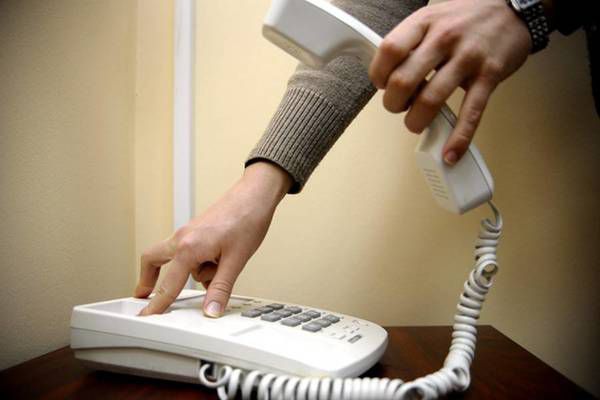 Тарифи на стаціонарний телефон з листопада підвищуються. Національна комісія затвердила двоетапне підвищення тарифу.