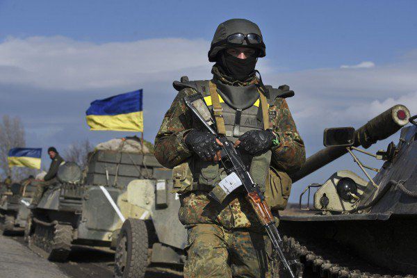 ООС пішли в наступ та звільнили від окупантів селище Золоте-5. Повернуто під контроль України майже 40 га території.