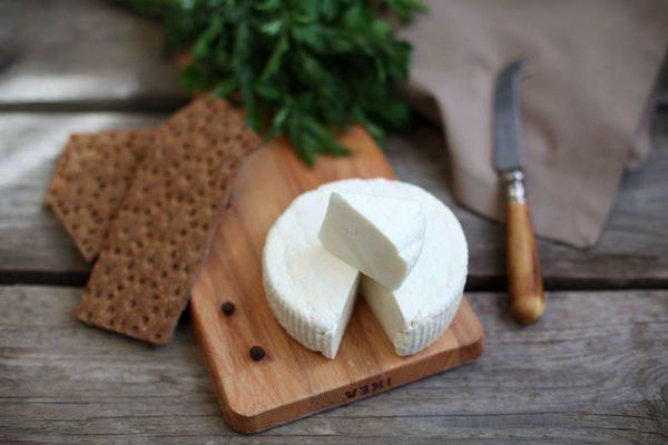 Адигейський сир - один з найбільш простих у приготуванні, на весь процес піде не більше години