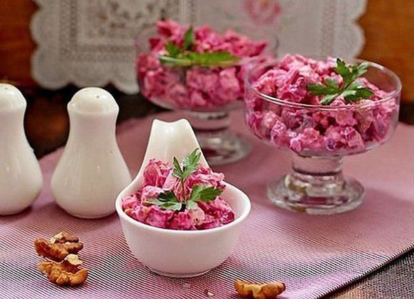 смачний та ситний салат "віолетта"