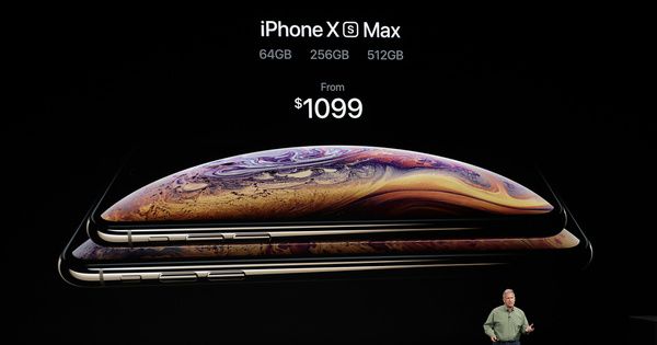Названа вартість виробництва iPhone XS Max. Найдорожчими комплектуючими в новому смартфоні Apple очікувано виявилися екран і процесор.