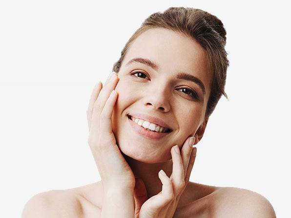 Beauty-лайфхаки: 5 секретів догляду за шкірою обличчя. Не забуваємо про водні процедури, а також щодня тонізуємо обличчя.