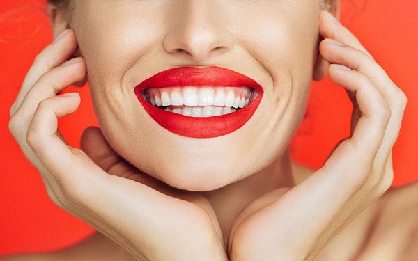 За допомогою цього методу, можна зробити посмішку білосніжною, а зуби здоровими. Чудова посмішка і міцні зуби – це мрія будь-якої людини.