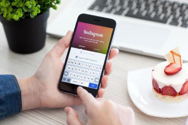 Instagram дозволяє відслідковувати геодані тих, хто використовує мережу. Нова опція відключена за замовчуванням і прихована від звичайних користувачів.