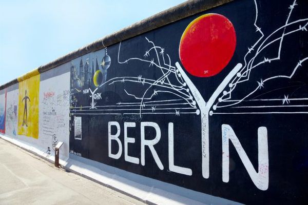 Головні причини поїхати в Берлін цієї осені. Берлін зачаровує своїм ритмом життя і свободою звичаїв.