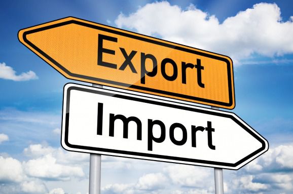 Імпорт України перевищив експорт на 5 млрд доларів. Торговельні операції проводились з партнерами із 215 країн світу.