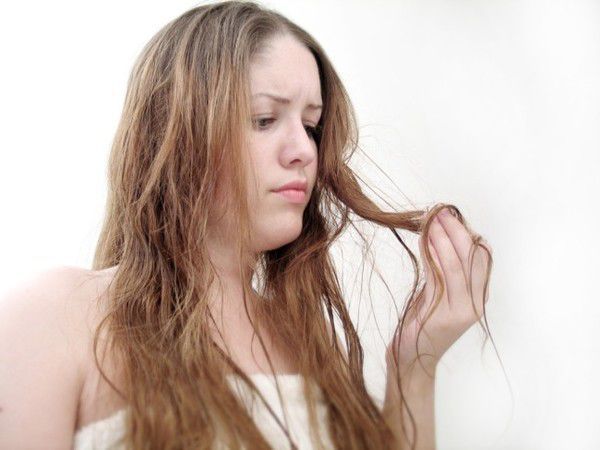 Найбільш ефективні способи, щоб зменшити жирність волосся. Жирне волосся може зіпсувати не тільки настрій, але і твою шкіру, так що, з цією проблемою варто боротися.