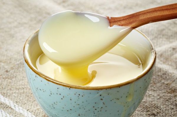 Згущене молоко: секрети приготування в домашніх умовах. Запах і колір — не гірше, ніж в магазині!