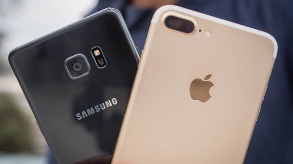 Компанії Apple та Samsung були покарані італійським антимонопольним органом за те, що вони навмисне сповільнювали старі телефони. Справедливість восторжествувала!