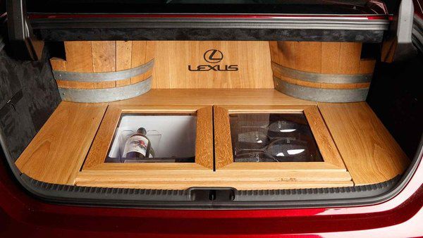 Lexus презентував седан для поціновувачів вина. Найцікавіше - всередині.