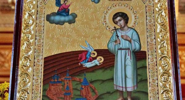 2 листопада в православному світі шанують святого Артемія. За народним календарем цю дату називають Артем'єв день. 2 листопада 2018 – Артем'єв день.