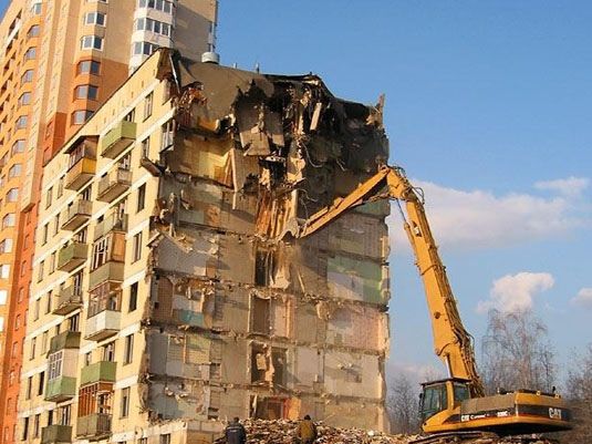 Українські міста запустили програму "знесення хрущовок". Перша програма розрахована на 5 років і буде запущена в 2019-му році.