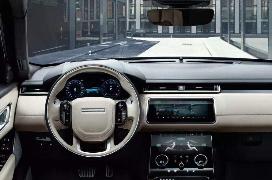 Автомобілі Jaguar Land Rover будуть боротися з нудотою. Статистика стверджує, що до захитування в автомобілі схильні більше 70 відсотків людей.