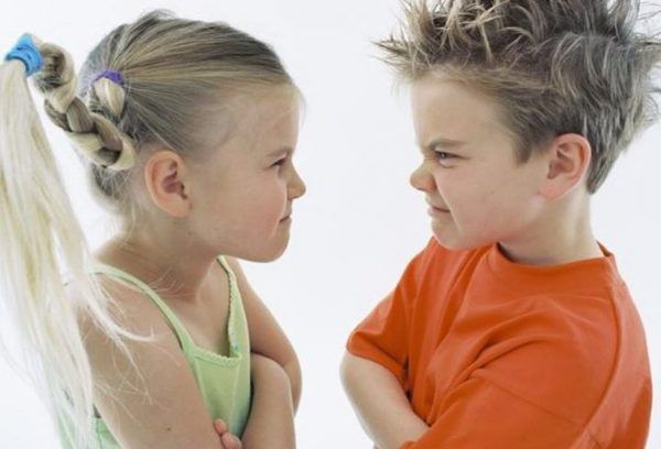 Що робити, якщо у вас агресивна дитина - поради психолога. На жаль, проблема дитячої агресії сьогодні поширена дуже широко. Про те, що робити і як поводитися з агресивною дитиною, ми розповімо в нашій статті.