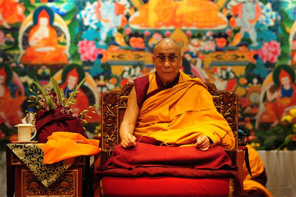 Далай-Лама: секрет мистецтва бути щасливим. Великий духовний лідер, розкриває, які речі«крадуть» вашу енергію.