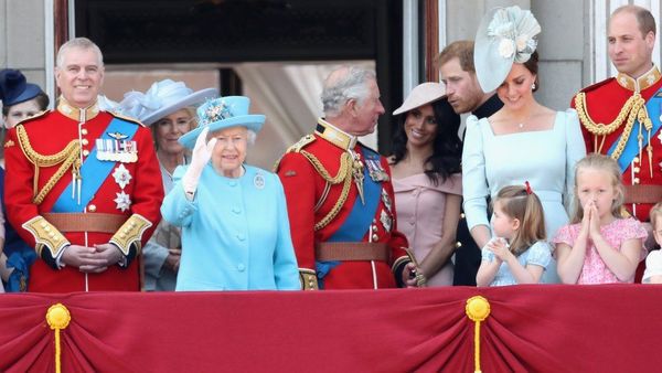 Британці обрали свого улюбленця серед монаршої сім'ї. 77% респондентів відповіли, що люблять його більше за інших представників британського королівства.