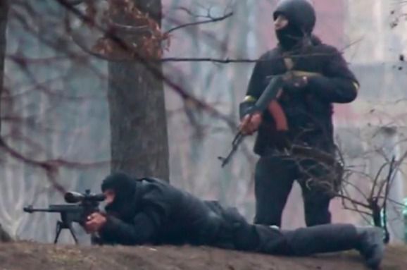 Заарештований снайпер, який стріляв у активістів на Євромайдані. Він був снайпером спецпідрозділу «Омега».