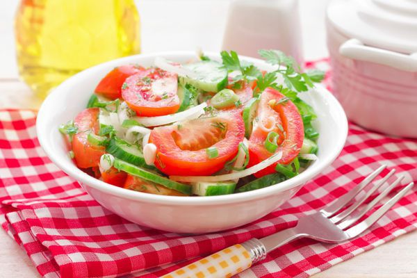 10 випадків, коли ваш "корисний" салат стає причиною того, що ви набираєте вагу