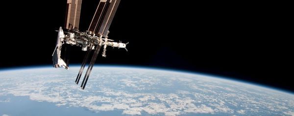 Астронавт ESA опублікував таймлапс польоту «Прогресу» до МКС. Відео в своєму твіттері опублікував астронавт ESA Олександр Герст.