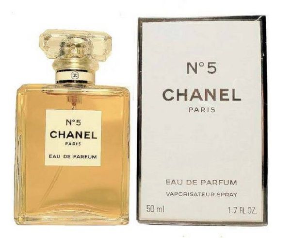 Культові жіночі парфуми, які з часом стають лише популярнішими. Рейтинг найкращих і популярних жіночих парфумів у світі, очолив аромат Chanel № 5.
