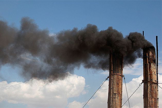 Екологи: забруднене повітря значно скорочує тривалість нашого життя. Забруднення повітря зменшує середню тривалість життя в масштабах планети на 1,8 роки, при цьому загроза куріння - менше на 0,2.