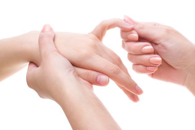 Ефективні вправи проти артрозу пальців. Артроз - це дегенеративно-дистрофічне захворювання суглобів.