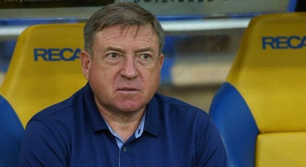 В'ячеслав Грозний зізнався, що не має контракту з київським клубом. Нещодавно призначений головний тренер київського "Арсеналу" розповів, на яких підставах працює в клубі.