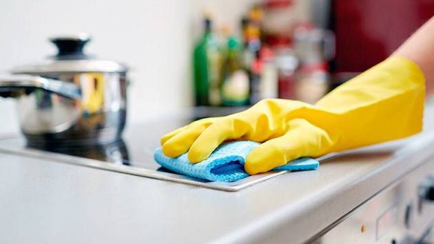 Прибирання на кухні: ефективні способи для очищення жиру. Натуральні засоби завжди у фаворі, коли йде мова про те, як очистити ту або іншу поверхню.