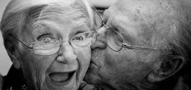 Прекрасні приклади довгожителів, які дозволяють замислитися про своє майбутнє. Нехай і наша старість буде такою.