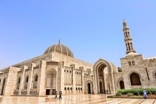 Арабський Оман: країна для сонячного відпочинку. Самобутній Оман скромний, привітний і сповнений гідності.