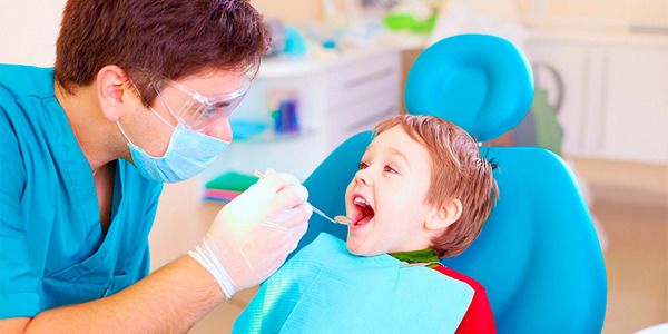 Основні методи профілактики карієсу у дітей. Турботливі батьки повинні допомогти своїй дитині зберегти зубки здоровими і позбавити її від зубного болю.