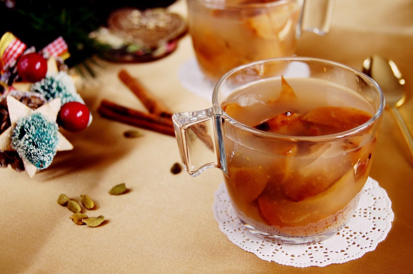 Різдвяний узвар: п'ять рецептів смачного напою. Узвар - традиційний напій різдвяного столу.