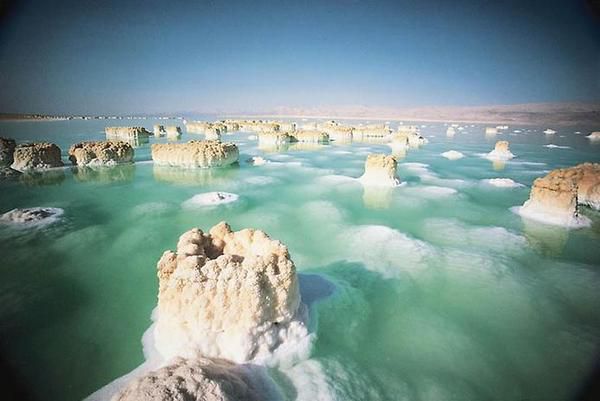Ми розкажемо вам 25 цікавих фактів про Мертве море. Цікаві факти про Мертве море.