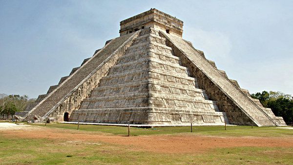 Мексика: країна пірамід і давньої цивілізації майя. Мексика може здивувати своїм контрастом.