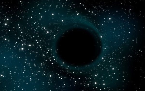 Силові лінії магнітного поля розганяють частини в джетах чорних дір. Надмасивні чорні діри знаходяться в центрі практично всіх спіральних галактик.