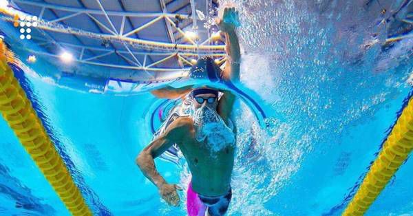 Українець Романчук став чемпіоном світу з плавання. Встановити рекорд йому вдалося на останніх метрах дистанції.