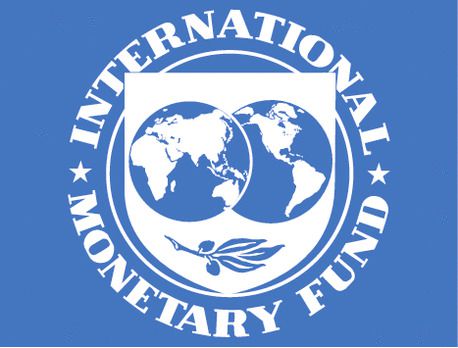 Кабмін пообіцяв МВФ, що зарплати держслужбовцям не будуть підвищувати у 2019 році. Середнє зростання заробітної плати працівників бюджетного сектору в 2019 році буде обмежене 9,4 відсотками.