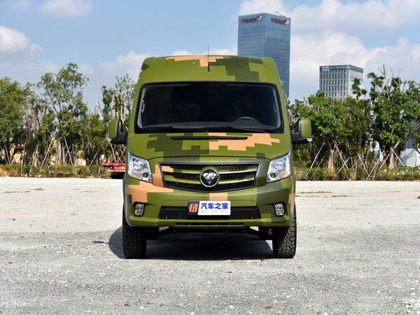Китайська компанія Foton випустила повнопривідний мікроавтобус. Під капотом повнопривідного мікроавтобуса ховається 2,8-літровий турбодизель Cummins ISF потужністю 150 л. с.