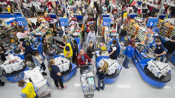 Walmart буде прослуховувати своїх покупців, а також діючий персонал. Система буде розпізнавати і аналізувати дії покупців, заодно підслуховуючи їхні розмови.