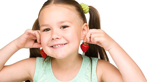 Чи варто проколювати вуха дитині: за і проти. Ніякої необхідності проколювати вуха саме в ранньому віці, по суті, немає.