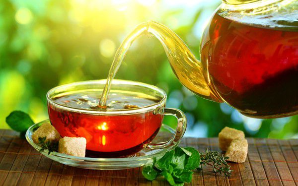чорний чай: користь і шкода для організму людини