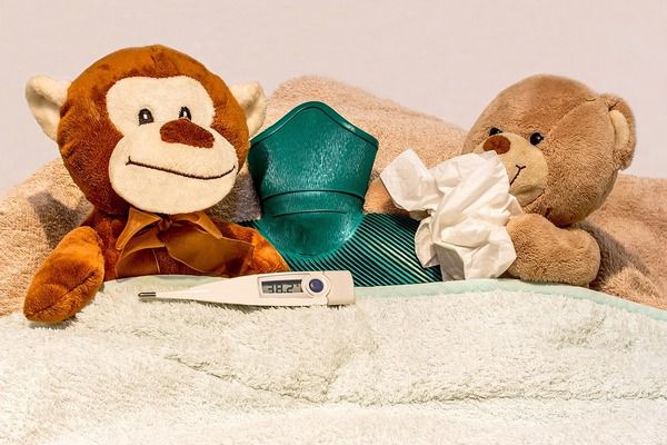 Застуда і грип – чим відрізняються перші симптоми захворювання?
