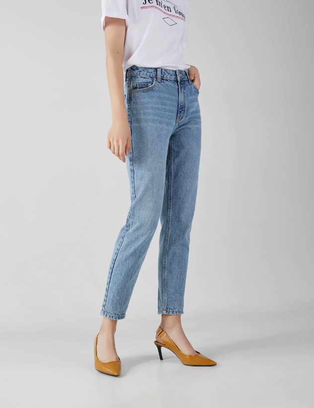 Джинси як у супермоделей: 5 модних варіантів. Дивіться, що носять ваші улюблениці, і шукайте свої ті самі джинси.